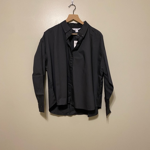 Old Navy Boyfriend Oversized Shirt - Picture 4 of 7